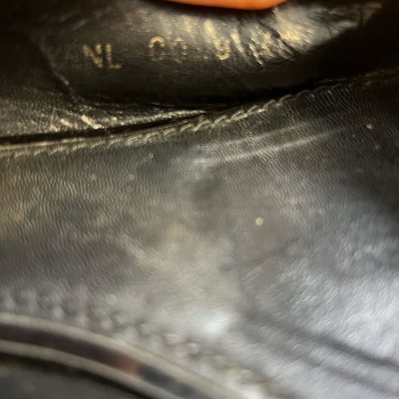 Louis Vuitton Black Leather Flats Size 40 - Picture 10 of 10